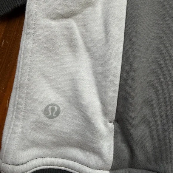 Lululemon All Yours Colorblock Hoodie- size 12 - Picture 4 of 5